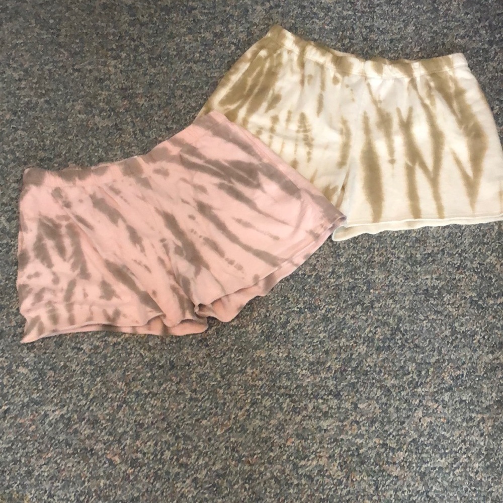 Good American sweatshorts (2 pairs)